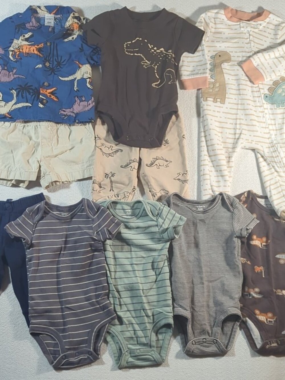 Baby Boy Clothes Lot of 10 6M Carter's Dinosaur Outfits Pajamas/Shorts/Pants